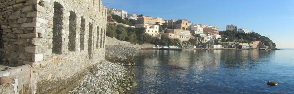 Apollonos Seafront Apartment Ermoupoli Dış mekan fotoğraf