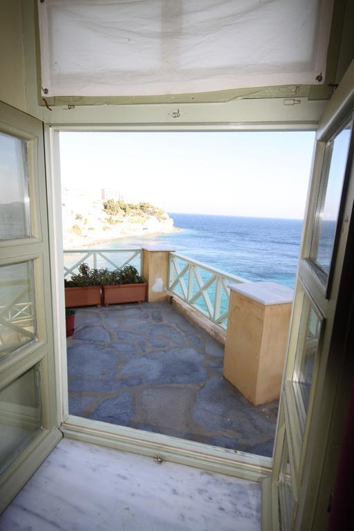 Apollonos Seafront Apartment Ermoupoli Dış mekan fotoğraf